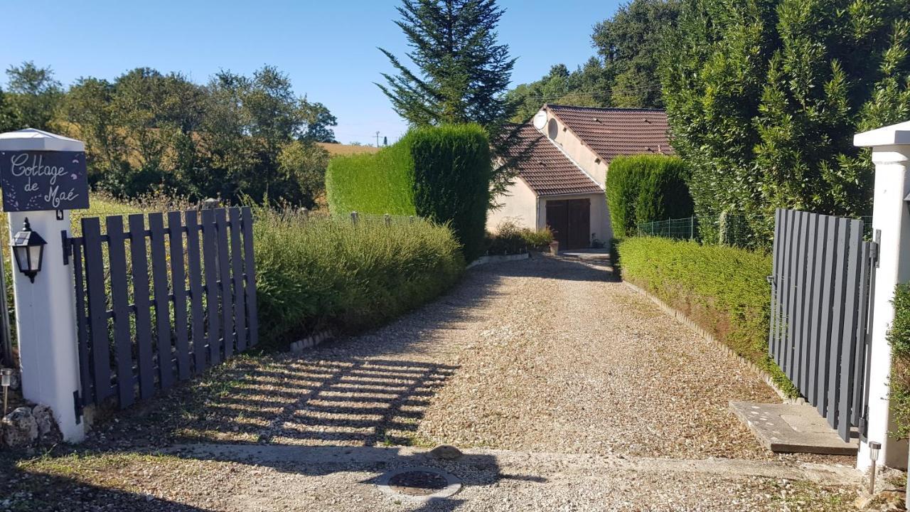 Le Cottage De Mae Seigy Екстериор снимка